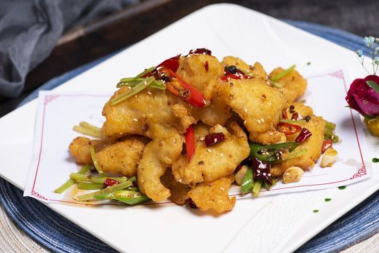 干炸龍魚怎么做（干炸龍利魚怎么做_干炸龍利魚的做法大全） 干炸龍魚怎么做（干炸龍利魚怎么做_干炸龍利魚的做法大全） 龍魚百科 第1張
