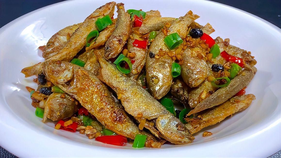 小龍魚的做法大全家常視頻