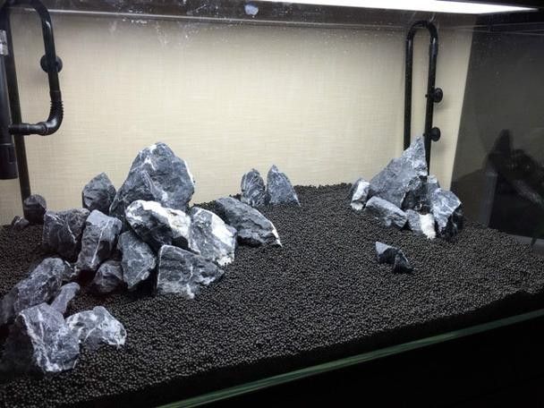 龍魚缸石頭造景圖片大全欣賞