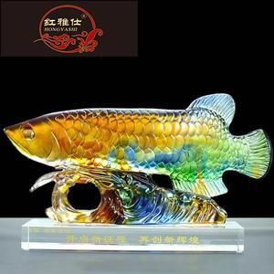 紅金龍魚擺件工藝品（紅金龍魚擺件工藝品不僅美觀大方還蘊含著吉祥如意的美好寓意）