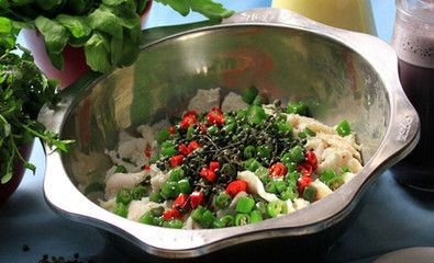 翡翠龍魚鍋怎么做才好吃翡翠龍魚鍋怎么做才好吃：為了制作一道美味的翡翠龍魚鍋 翡翠龍魚鍋怎么做才好吃翡翠龍魚鍋怎么做才好吃：為了制作一道美味的翡翠龍魚鍋 龍魚百科 第1張