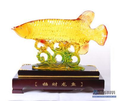龍魚擺件放在家里什么地方好【美學與實用性,空間與布局,安全性與穩定性】