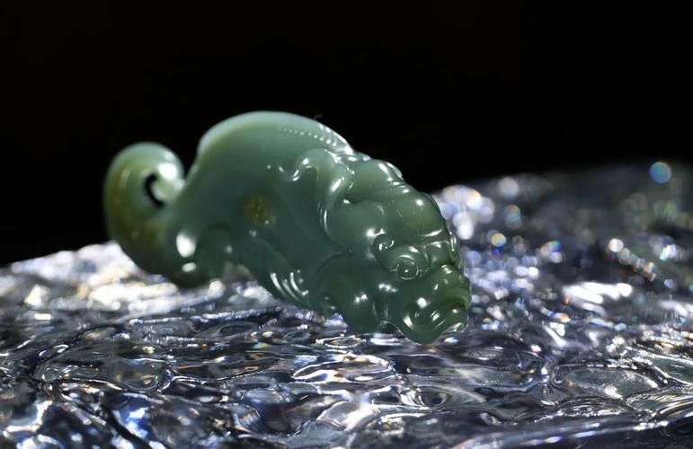 玉雕龍魚圖片擺件大全
