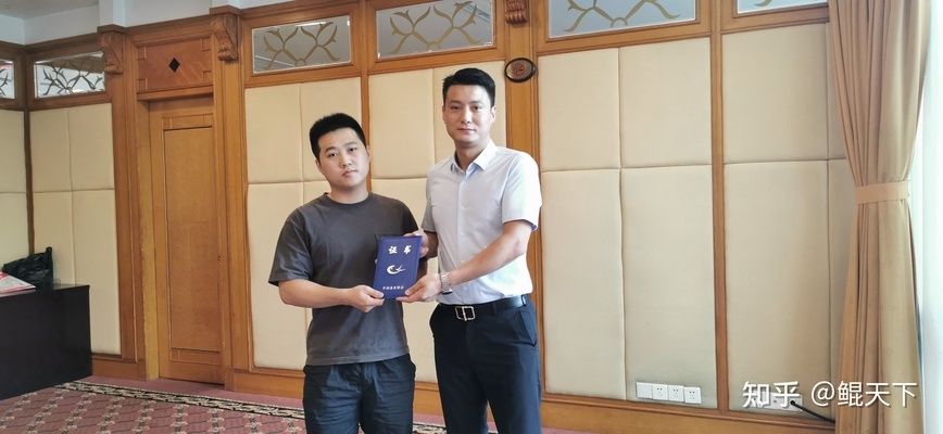 中國魚業協會龍魚分會上海辦事處主任楊淳凱簡介：中國漁業協會龍魚分會上海辦事處主任楊淳凱