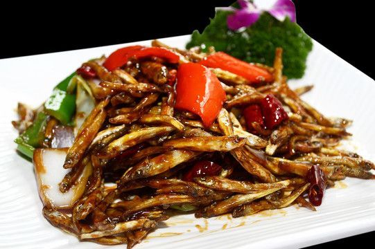 龍魚怎么炒好吃：龍魚怎么炒好吃，龍魚炒制方法多種多樣，龍魚炒制方法