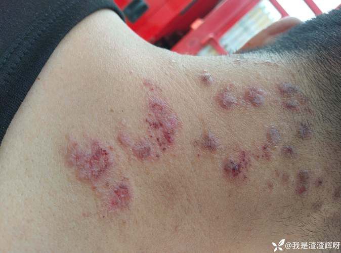 金龍魚翹尾怎么回事啊圖片 金龍魚翹尾怎么回事啊圖片 龍魚百科 第7張