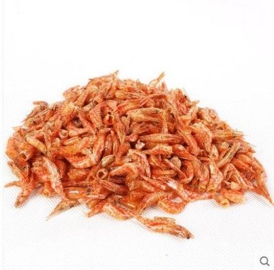 金龍魚(yú)吃干蝦總吐出來(lái)正常嗎