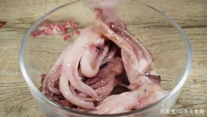 新鮮龍魚須怎么清洗干凈：如何挑選新鮮龍魚，龍魚須的保存方法 新鮮龍魚須怎么清洗干凈：如何挑選新鮮龍魚，龍魚須的保存方法 龍魚百科 第4張