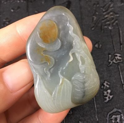 和田玉龍魚吊墜值錢嗎多少錢：和田玉吊墜價格一般多少錢一般多少和田玉吊墜價格