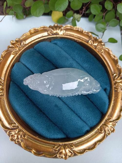 翡翠龍魚擺件