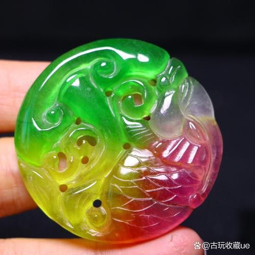 翡翠龍魚擺件