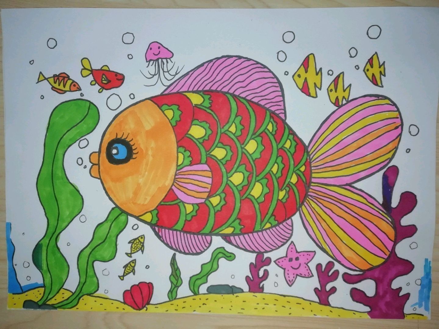 金龍魚兒童畫：金龍魚兒童畫是一種富有教育意義和藝術價值的活動 金龍魚兒童畫：金龍魚兒童畫是一種富有教育意義和藝術價值的活動 龍魚百科 第5張