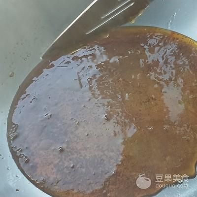 怎么固定金龍魚受傷泡沫（金龍魚受傷并且有泡沫附著，可以幫助金龍魚恢復健康）