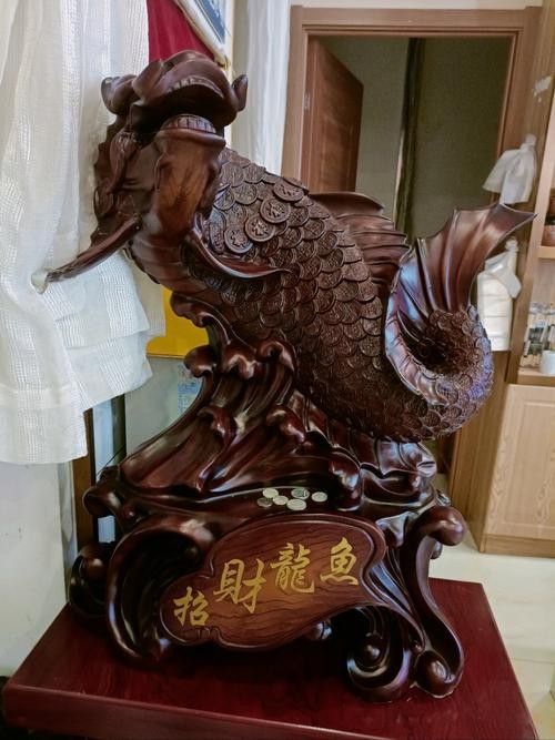 推薦幾款高質量的招財龍魚擺件