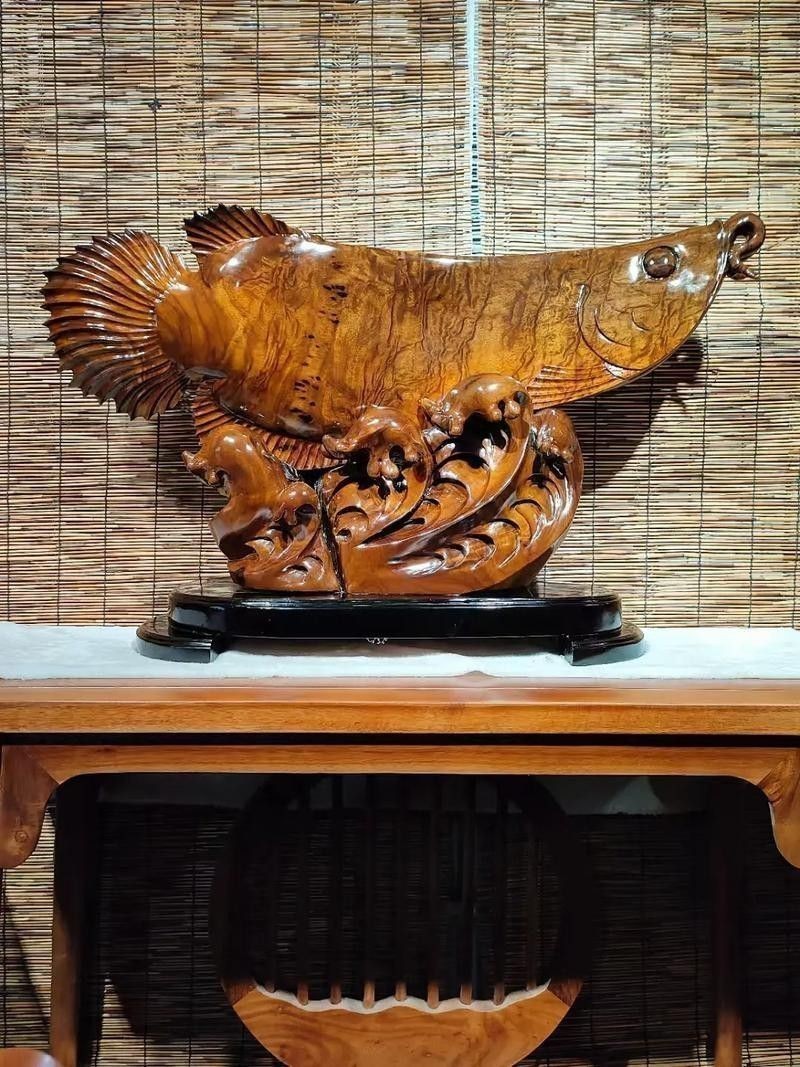 根雕金龍魚圖片大全