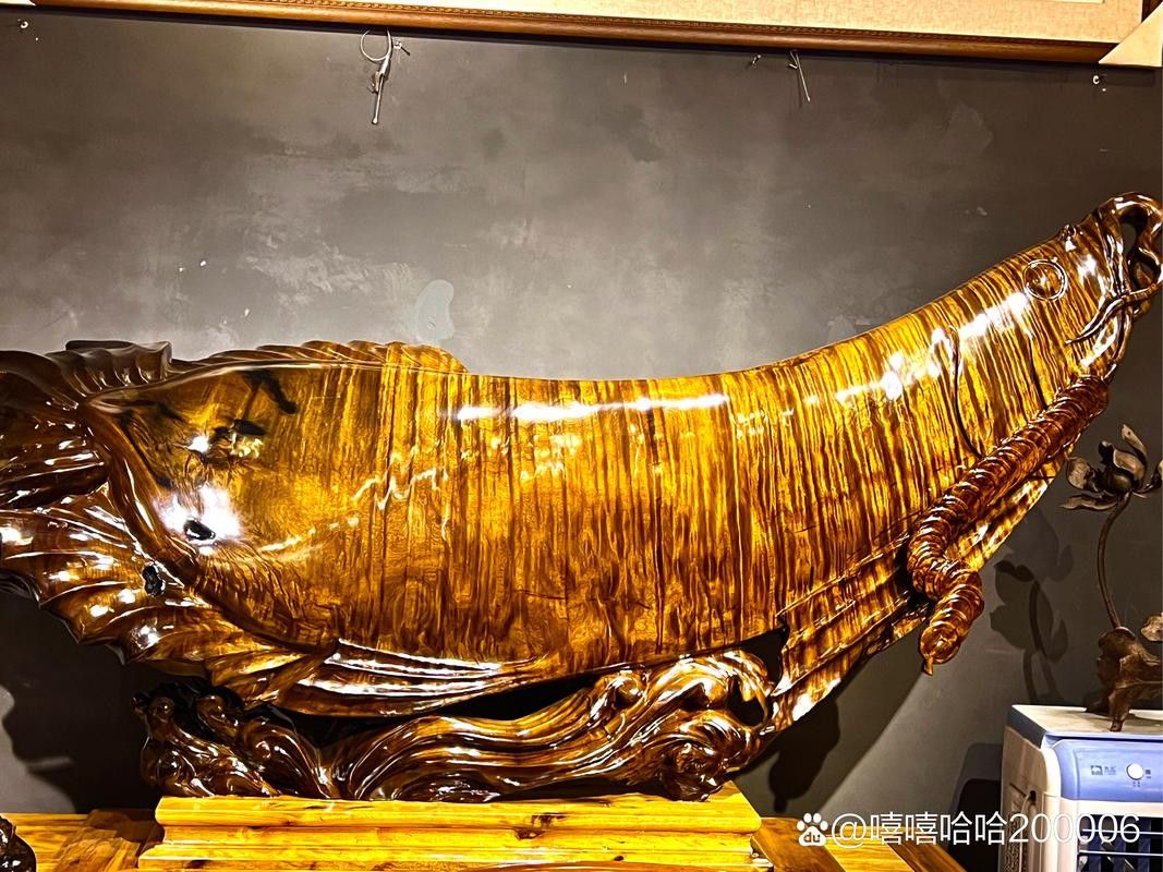 根雕金龍魚圖片大全