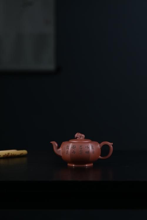 能推薦一些國畫風格的龍圖片嗎？