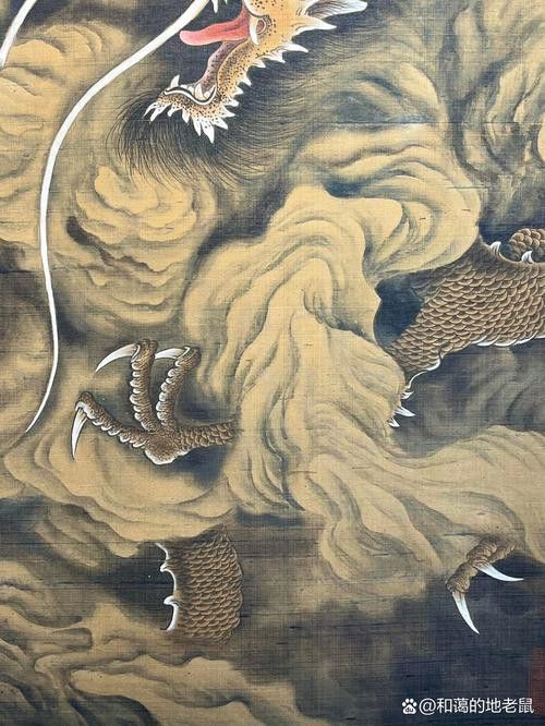 能推薦一些國畫風格的龍圖片嗎？