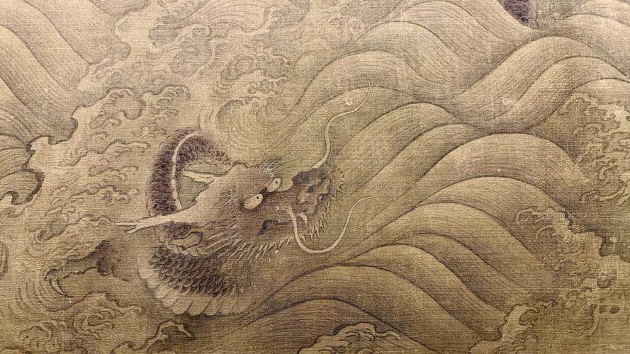 能推薦一些國畫風格的龍圖片嗎？