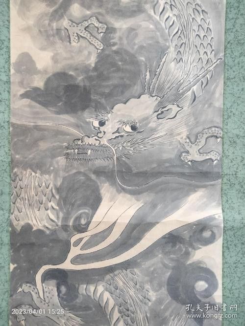 能推薦一些國畫風格的龍圖片嗎？