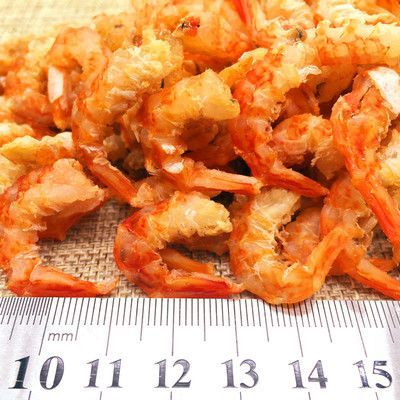 龍魚喂蝦仁好還是有蝦皮的蝦好：在討論龍魚喂食蝦仁與有蝦皮的蝦哪個(gè)更好 龍魚喂蝦仁好還是有蝦皮的蝦好：在討論龍魚喂食蝦仁與有蝦皮的蝦哪個(gè)更好 龍魚百科