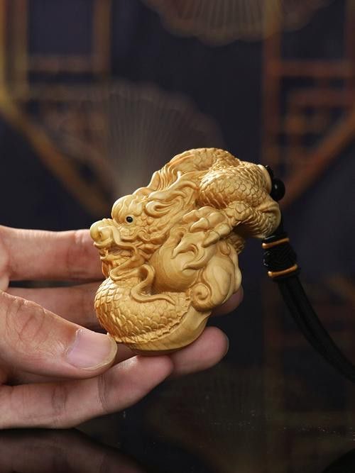 木質龍擺件如何盤玩?