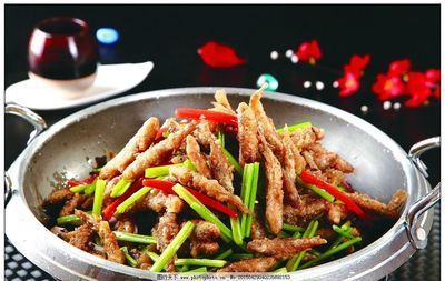 小龍魚吃啥：小龍魚的飲食習慣 小龍魚吃啥：小龍魚的飲食習慣 龍魚百科 第1張