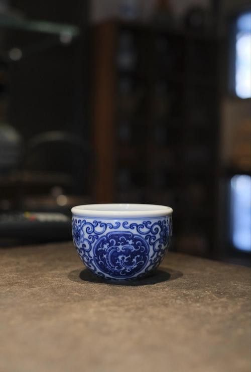 給我一些夔龍紋和蟠龍紋的圖片