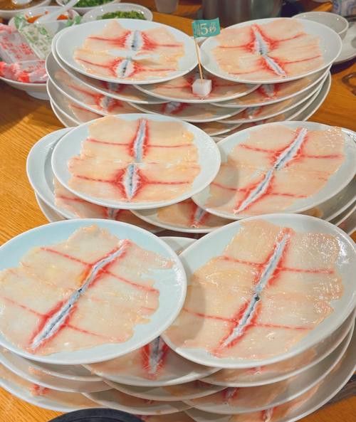 麗江龍魚專賣店