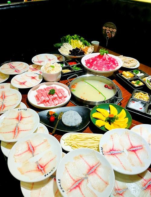 麗江龍魚專賣店