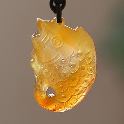 龍魚吊墜適合什么人戴:龍魚吊墜適合什么人佩戴 龍魚百科 第2張 龍魚吊墜適合什么人戴:龍魚吊墜適合什么人佩戴 龍魚吊墜適合什么人戴:龍魚吊墜適合什么人佩戴 龍魚百科 第2張