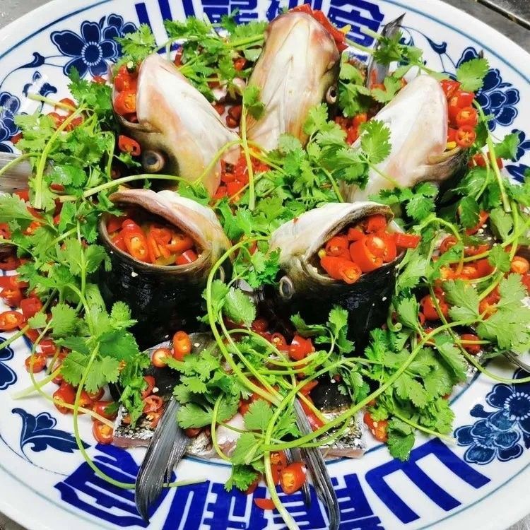 九龍魚(yú)頭天心閣店有哪些招牌菜（湘潭九龍魚(yú)頭天心閣店）