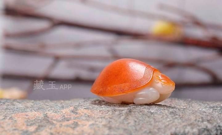 如何鑒別龍龜雕塑的真偽（鑒別龍龜雕塑真偽需綜合材質、工藝、工藝、工藝、文化特征等多方面因素）