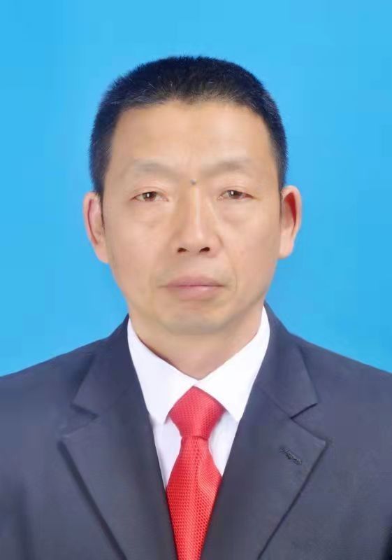 龍魚眼睛出血需要換水嗎（魚眼紅身體紅了是怎么回事）