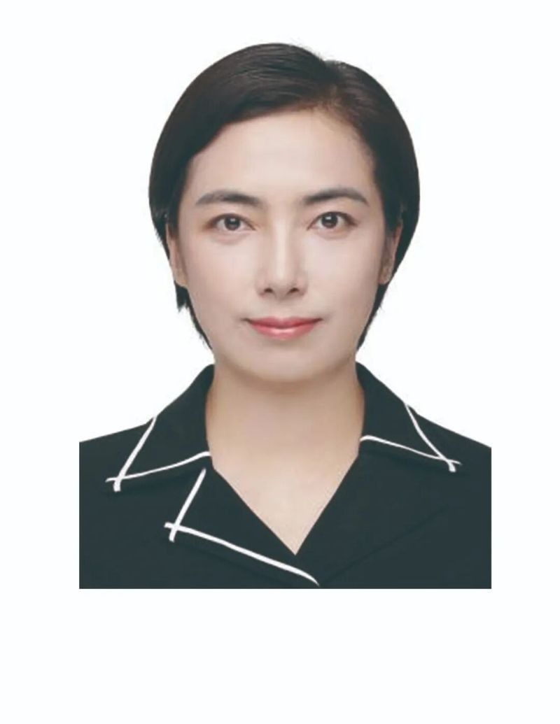 紅龍旗服飾有哪些傳承人：紅龍旗服飾的傳承人