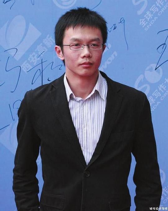 龍生在第一卷中有哪些成長：《龍族》-成長的孤獨