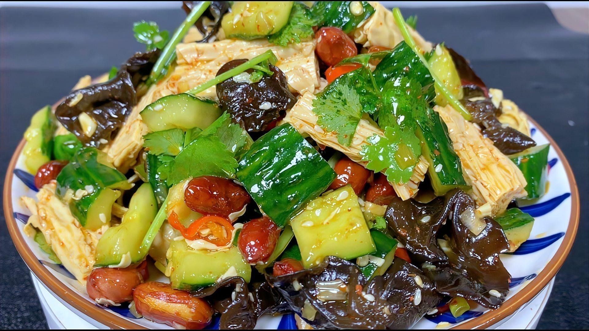 金龍魚橄欖調(diào)和油適合哪些涼拌菜：怪不得飯店的涼拌菜那么好吃，原來(lái)訣竅在這里 金龍魚橄欖調(diào)和油適合哪些涼拌菜：怪不得飯店的涼拌菜那么好吃，原來(lái)訣竅在這里 龍魚百科 第1張