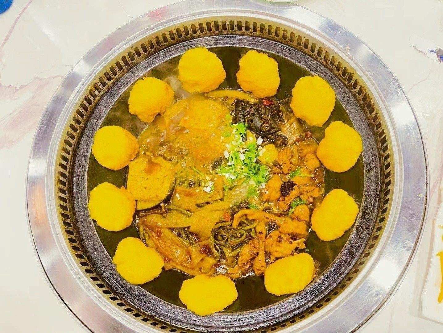 高攜美食廣場附近還有哪些餐廳：國慶度假去哪兒昌平流村鎮美食中餐廳查看味道太棒了