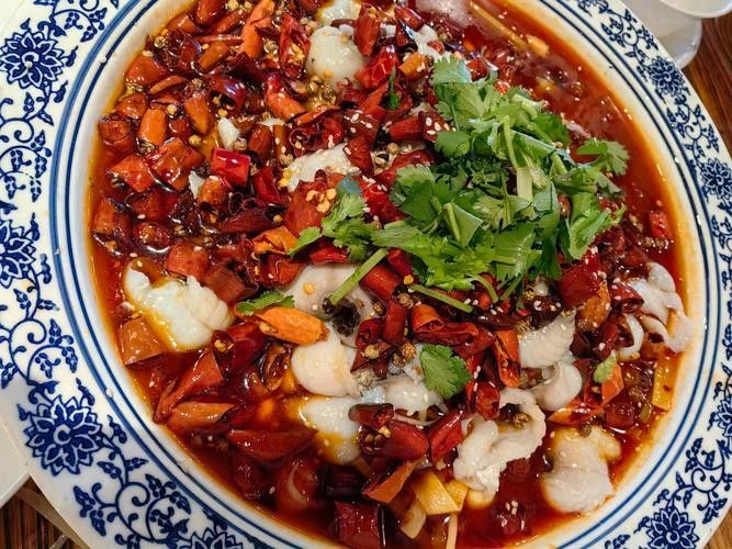 龍魚魚場的價格范圍：廣州龍魚祥龍魚場價格參考