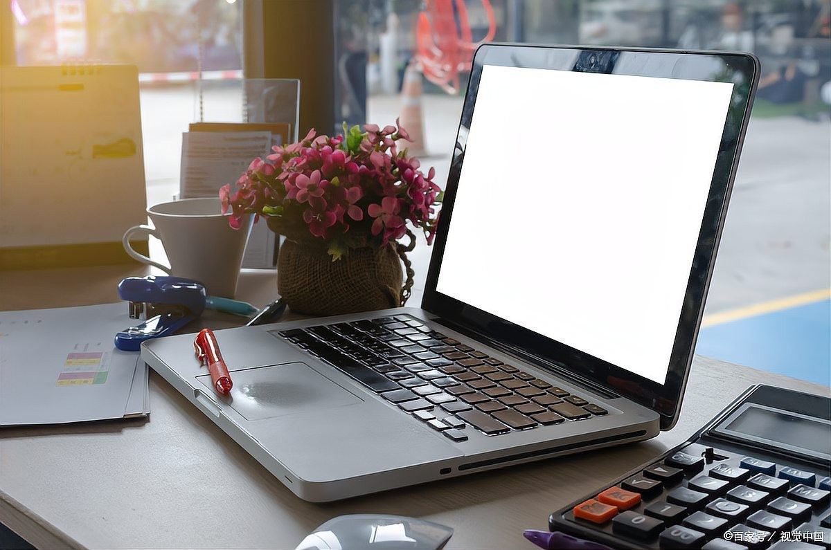 如何設置紅龍魚壁紙為電腦桌面：windows與macos系統全攻略