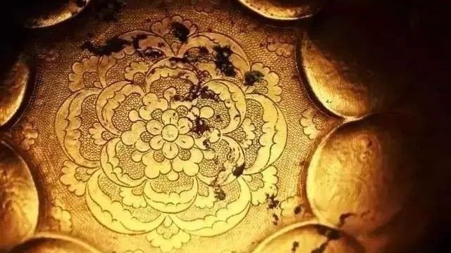 何家村窖藏的發現過程：何家村窖藏:大唐遺寶 何家村窖藏的發現過程：何家村窖藏:大唐遺寶 龍魚百科 第4張