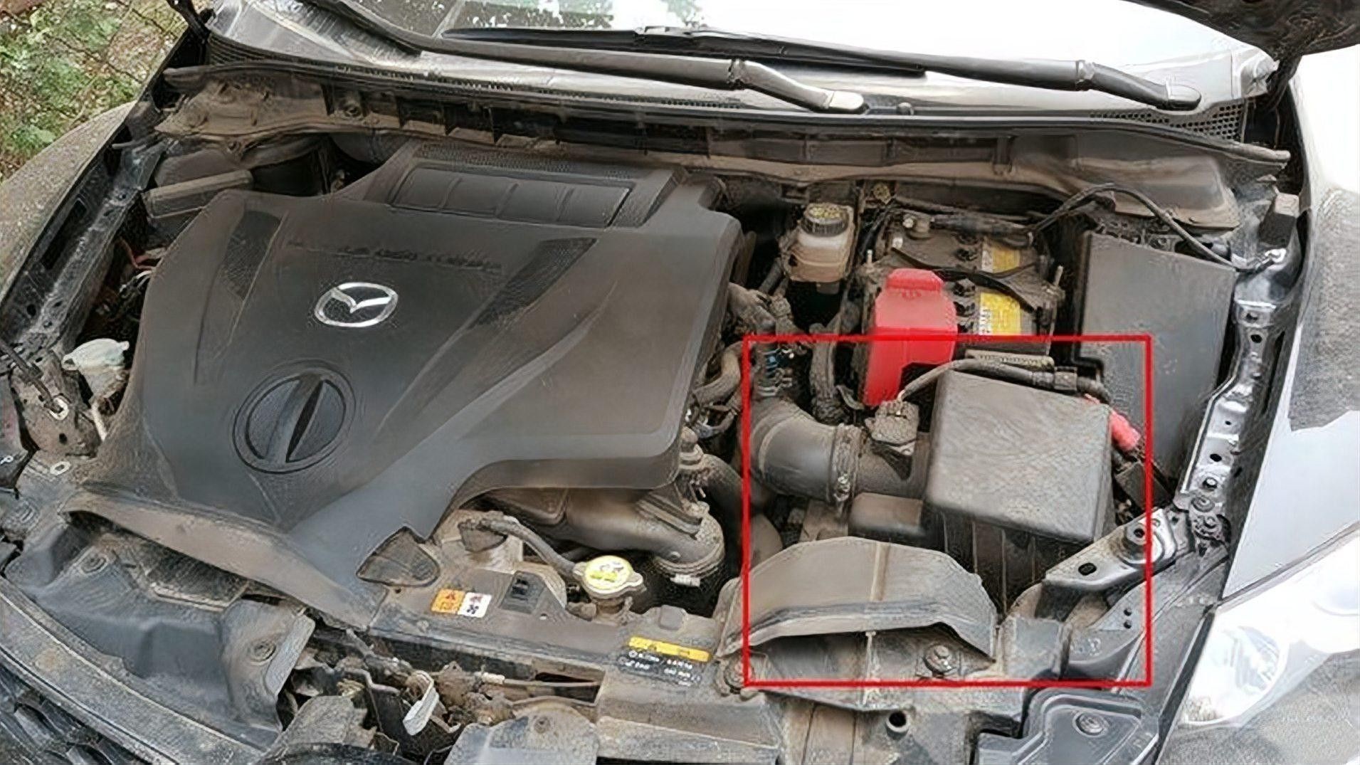 上油保養(yǎng)時(shí)需要注意什么？：汽車保養(yǎng)換機(jī)油的10大誤區(qū)，修理工告訴你別把錢花在刀背上