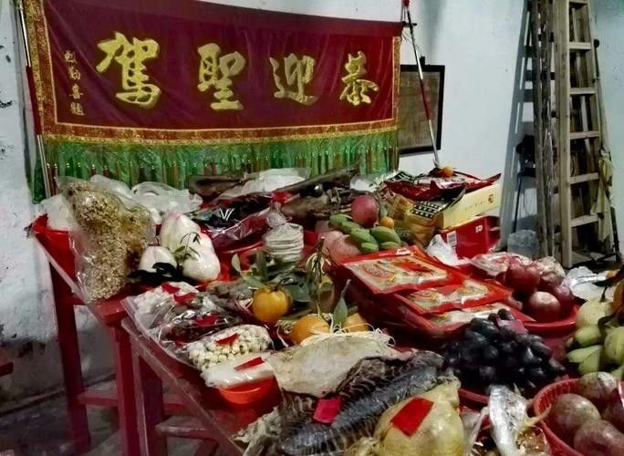 能提供幾張潮汕龍魚拜神圖片嗎：潮汕龍魚拜神 能提供幾張潮汕龍魚拜神圖片嗎：潮汕龍魚拜神 龍魚百科 第3張