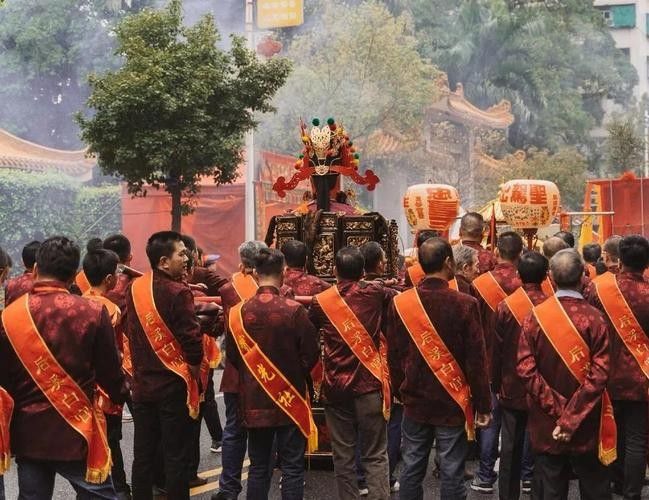 能提供幾張潮汕龍魚拜神圖片嗎：潮汕龍魚拜神 能提供幾張潮汕龍魚拜神圖片嗎：潮汕龍魚拜神 龍魚百科 第27張