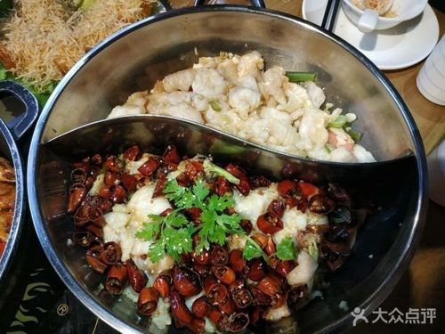 百味龍魚有哪些招牌菜：岳陽味道岳陽味道岳陽味道岳陽日報客戶端邂逅龍魚之美 百味龍魚有哪些招牌菜：岳陽味道岳陽味道岳陽味道岳陽日報客戶端邂逅龍魚之美 龍魚百科 第5張