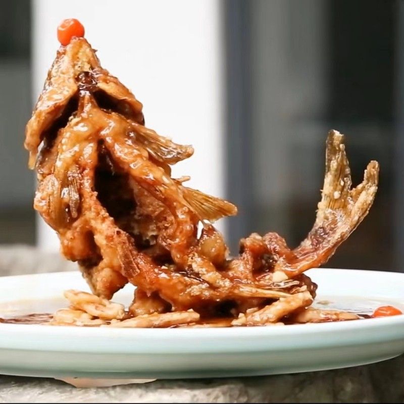 黃河大鯉魚哪個做法最經典？：紅燒黃河大鯉魚的經典做法，魚肉入口即化，好吃得不像話