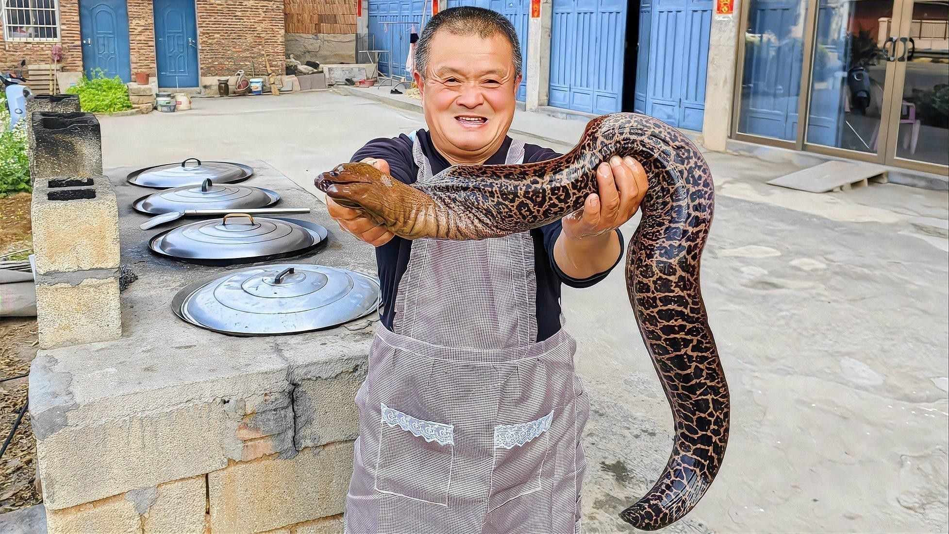 椒鹽土龍的具體做法：椒鹽土龍的做法