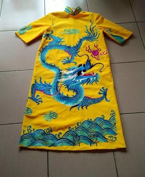 龍水元素在親子裝中的設計：水元素在親子裝設計中的應用