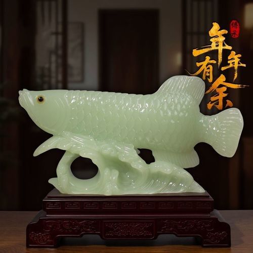 金龍魚玉雕擺件有哪些款式：金龍魚玉雕擺件哪個材質最好金龍魚玉雕擺件推薦