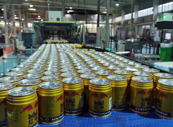 紅龍與冠泰的合作始于何時：紅龍與冠泰的合作對雙方有何影響？